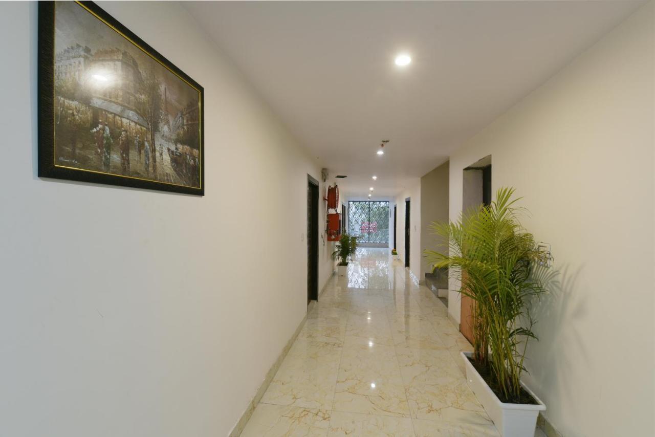 Hotel Hari International - Noida Sector 11 Zewnętrze zdjęcie